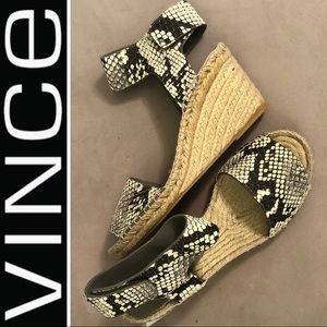 NWT VINCE Leather Espadrille Wedges